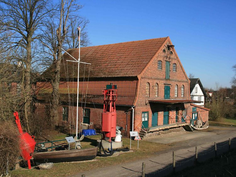  Hafen und Küstenschifffahrts-Museum Wischhafen