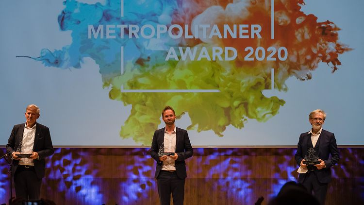  Gerald Böhme, Geschäftsführer von Ankerland e.V., Niels Schröder von "Der Norden singt" und Jörn Sturm, Geschäftsführer der Hinz&Kunzt gGmbH erhalten den Metropolitaner Award 2020 
