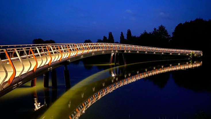 Radbrücke Dwang-Krönsnitz bei Nacht