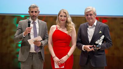  Die Herzretter-Initiative des Vereins Ich kann Leben retten e.V. ist Gewinnerin in der Kategorie Verein beim Metropolitaner Award 2022
